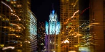 Technology Investments: Maximize ROI for US Businesses in 2025 - Cover Image